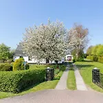 Ruegenherz Piratenhaus * Parchtitz